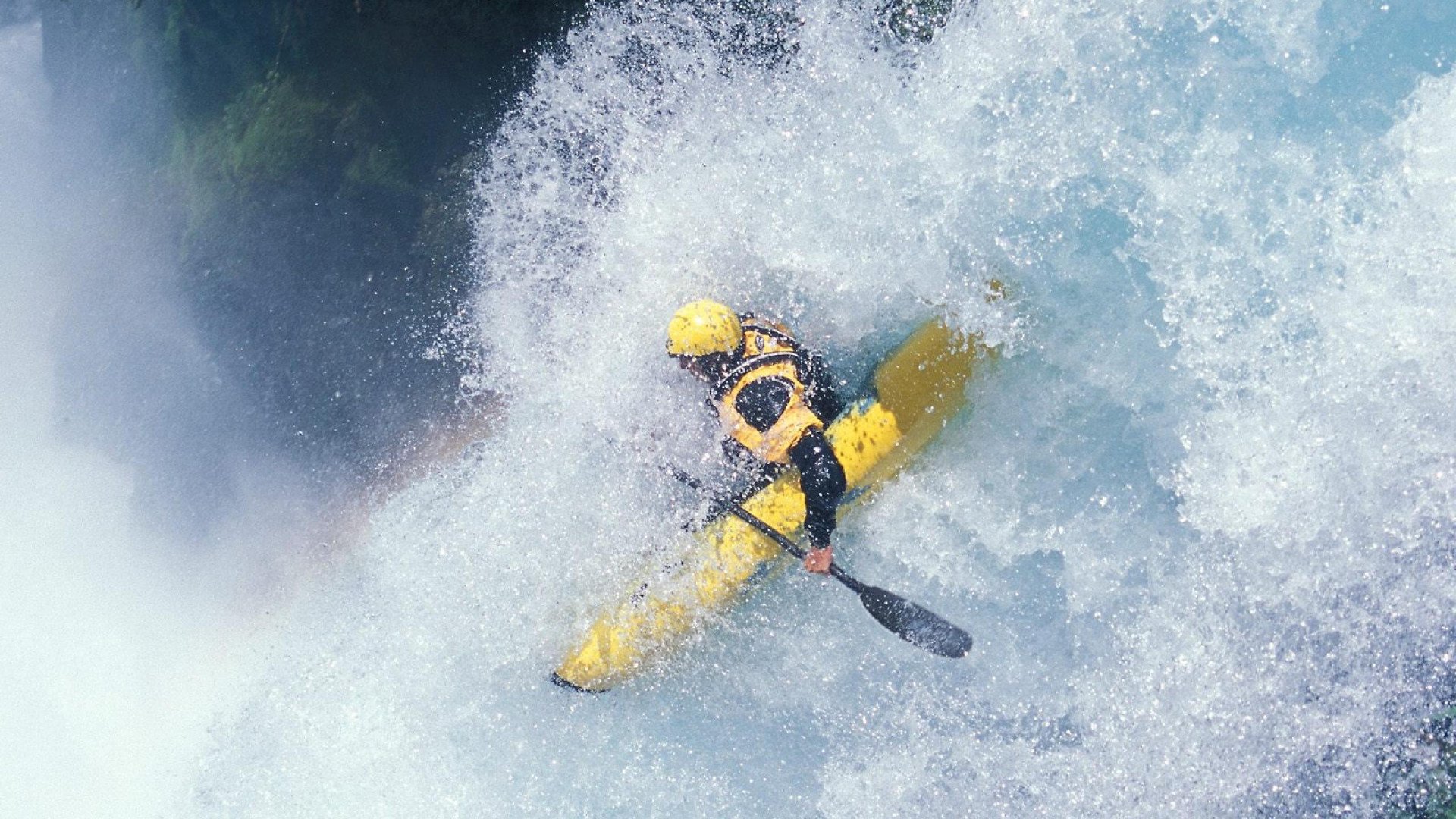从罗德里接管西决到中国冲垮韩国,竞技场上的唯一性瞬间